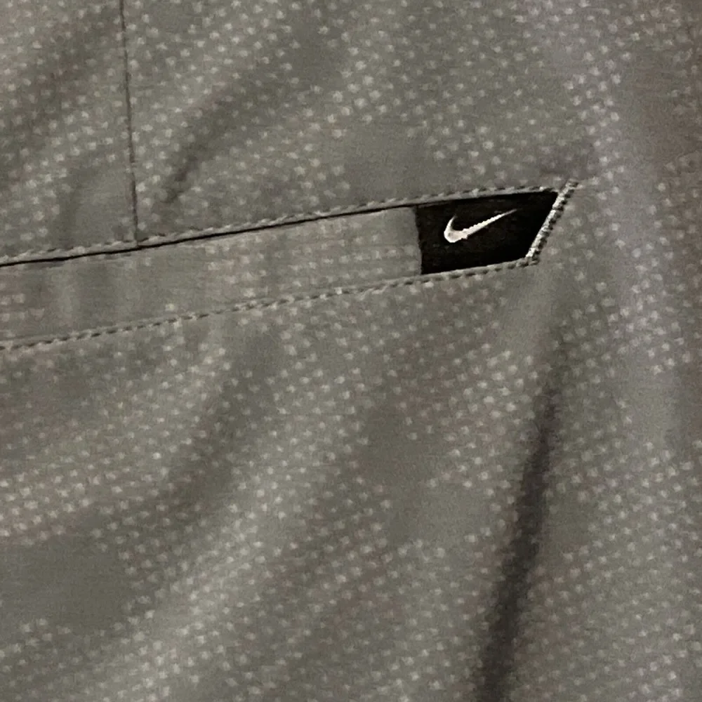 Nike Golf DRI-FIT Golf‎ Shorts Size 28 Great Camo Style Design